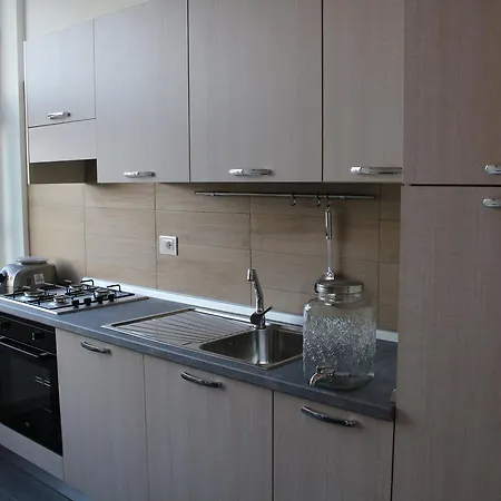Bed and Breakfast Lasso 4*
