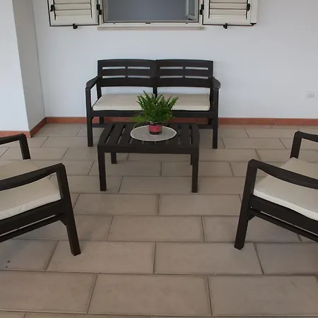 Lasso 4* 코릴리아노칼라브로