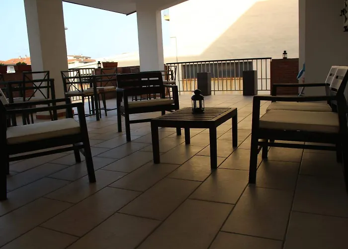 Bed & Breakfast Lasso